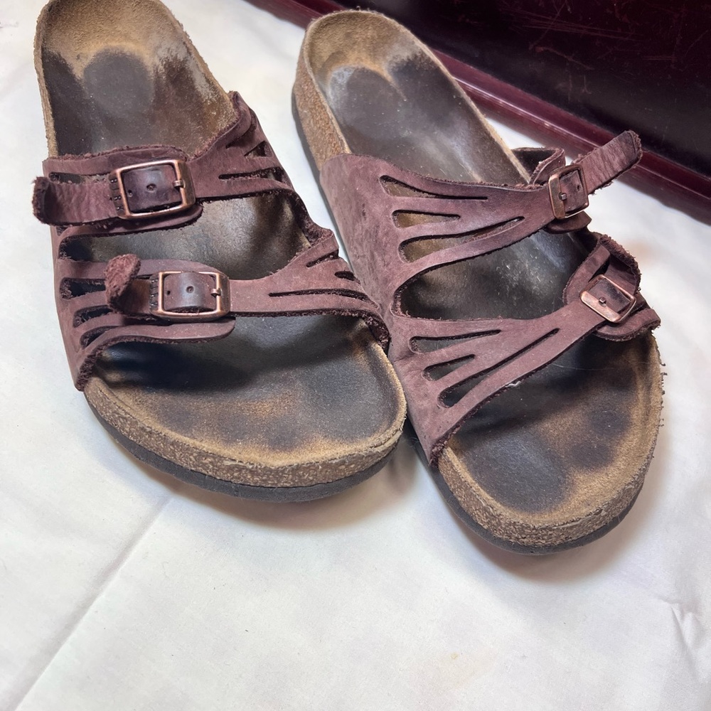 Birkenstock Granada Sandals - Leather, Soft Footbed M8 W10